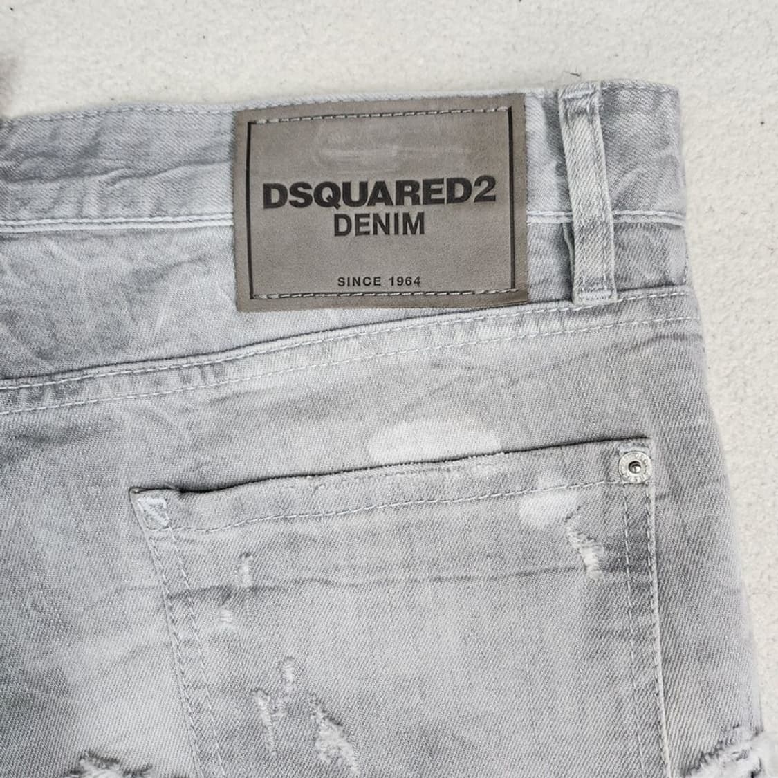 DSQUARED2 워싱 디스트레스트 데님팬츠 Men 48 상품이미지6
