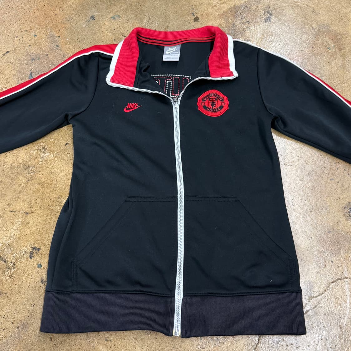 나이키 맨유 검빨 져지 트랙탑 상품이미지3