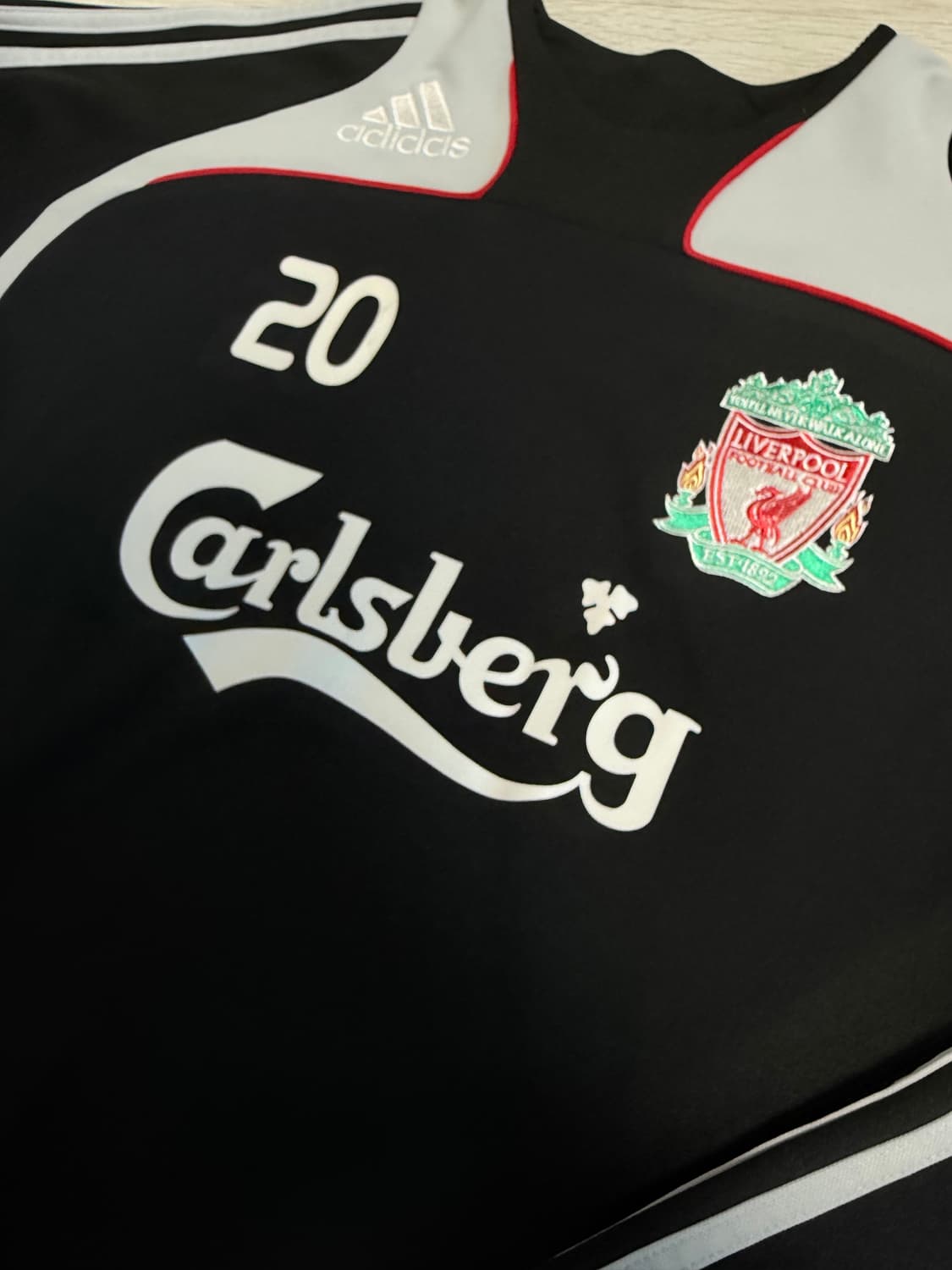08-09 리버풀 아디다스 스웻 탑 상품이미지2