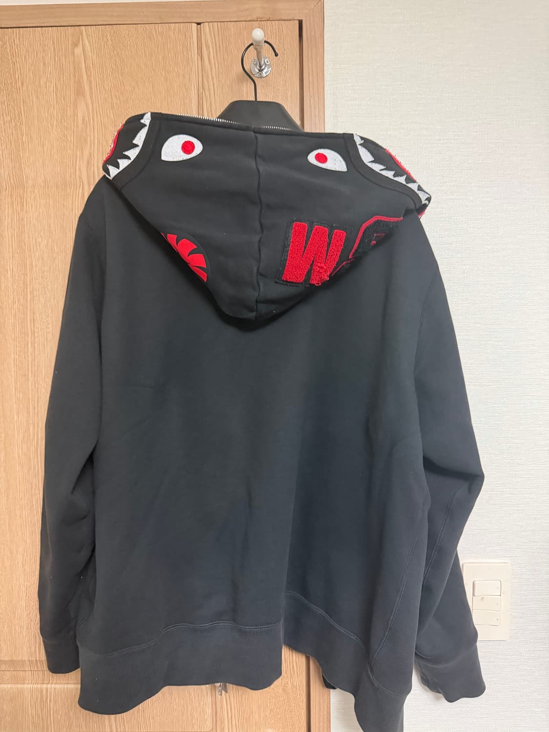 아디다스 x 베이프 샤크후드집업 상품이미지2