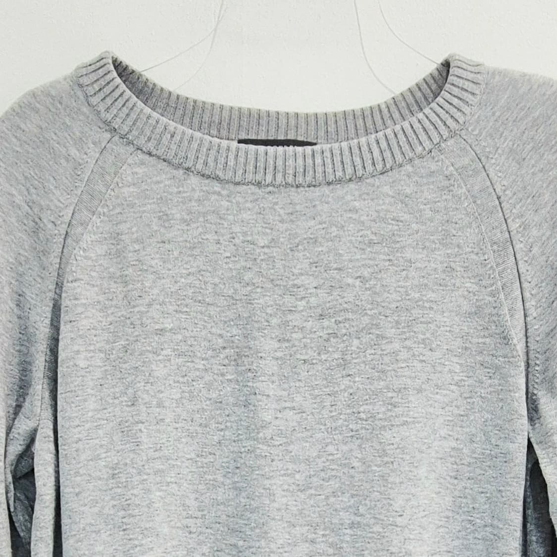 버버리 라운드넥 체크 커프 니트 사이즈1 상품이미지2