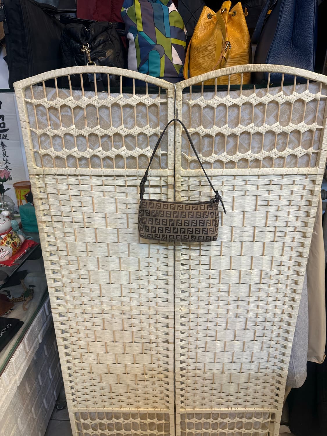 정품 펜디 주카 미니 숄더백 팝니다 상품이미지1