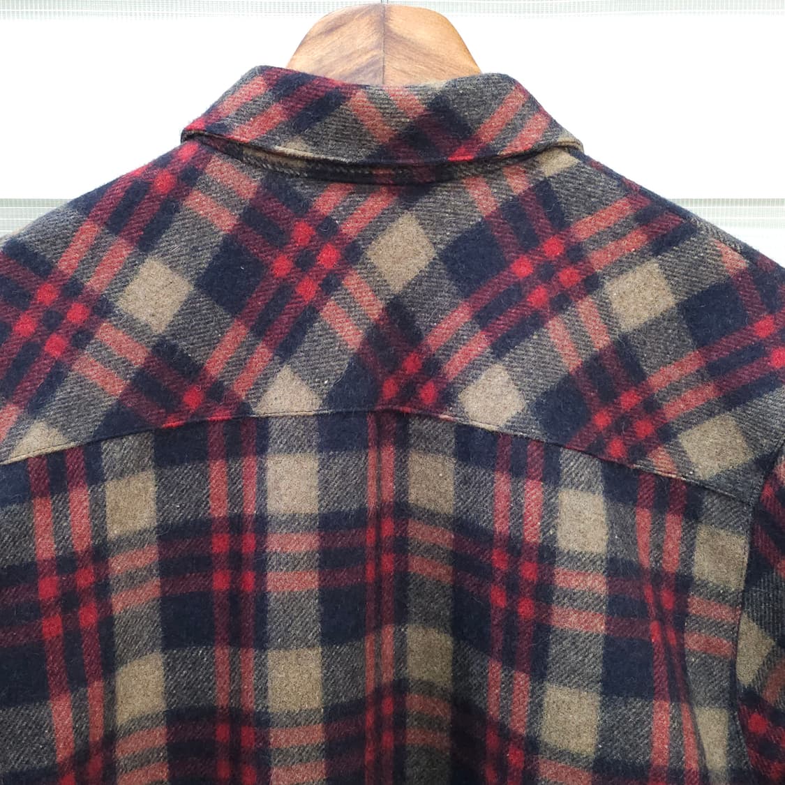 90s GRACEFUL 모직 체크셔츠- 우먼프리 상품이미지6