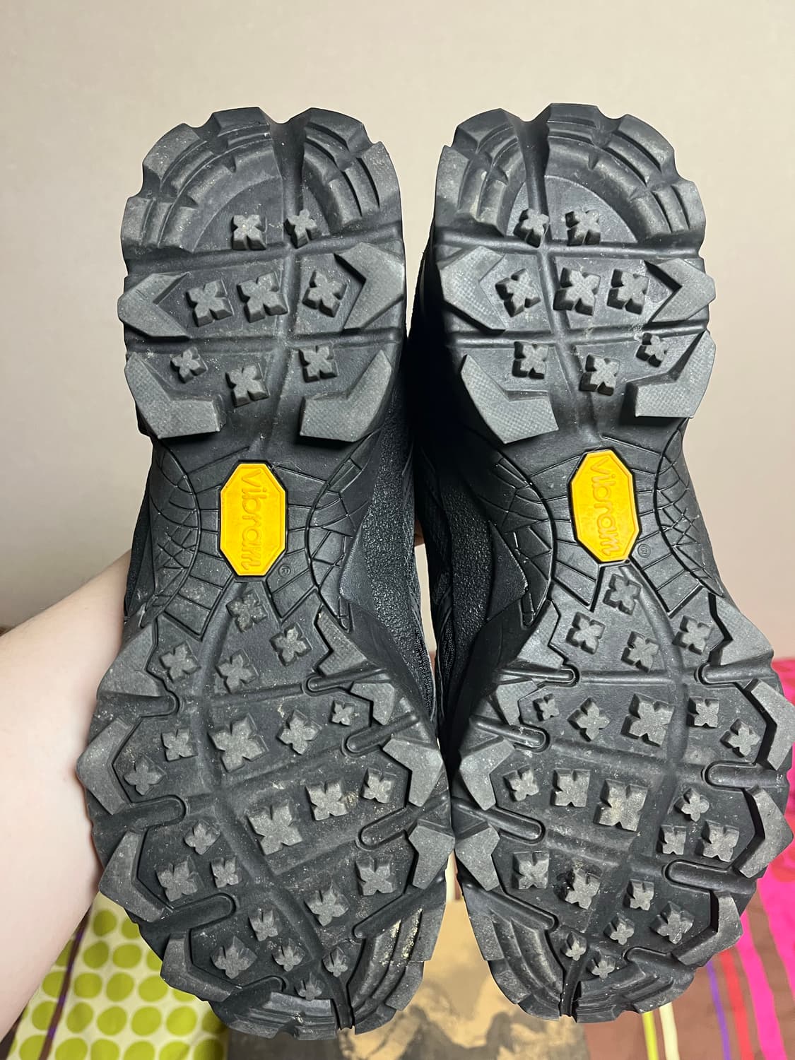 로아 미나르 43사이즈 판매합니다 상품이미지2