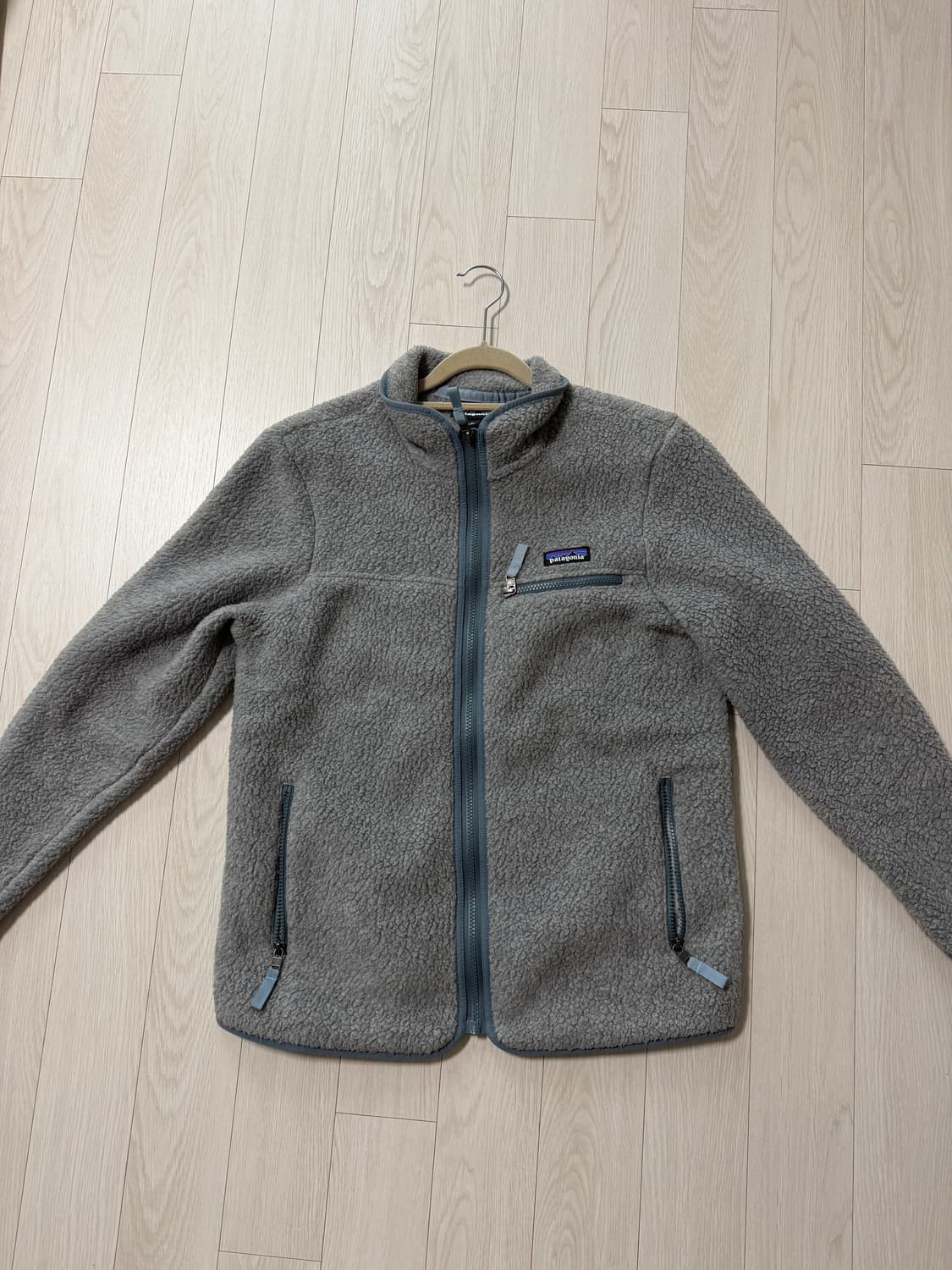 파타고니아 우먼즈 레트로 파일재킷 진회색 m사이즈 상품이미지1