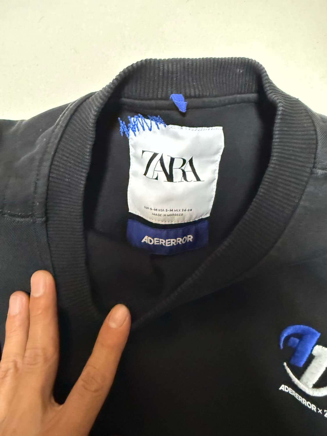 자더에러 맨투맨 상품이미지3