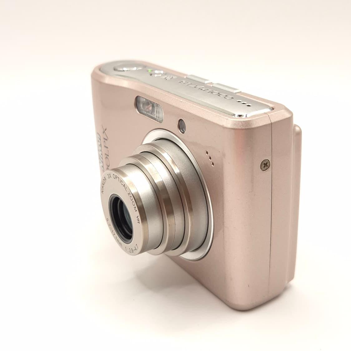 🩷니콘 쿨픽스 L15 핑크골드 ✨
빈티지 감성 + 따뜻한 색감 상품이미지4