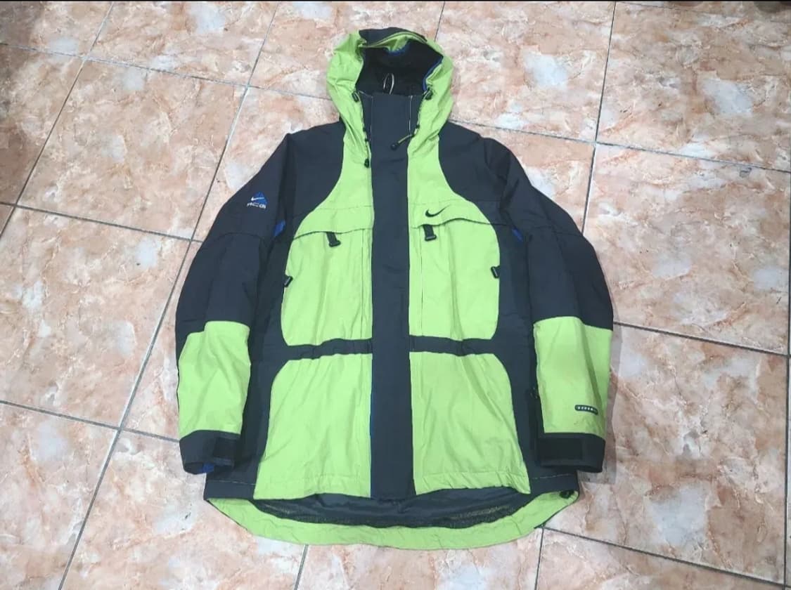 나이키 ACG 스톰핏 자켓 상품이미지1