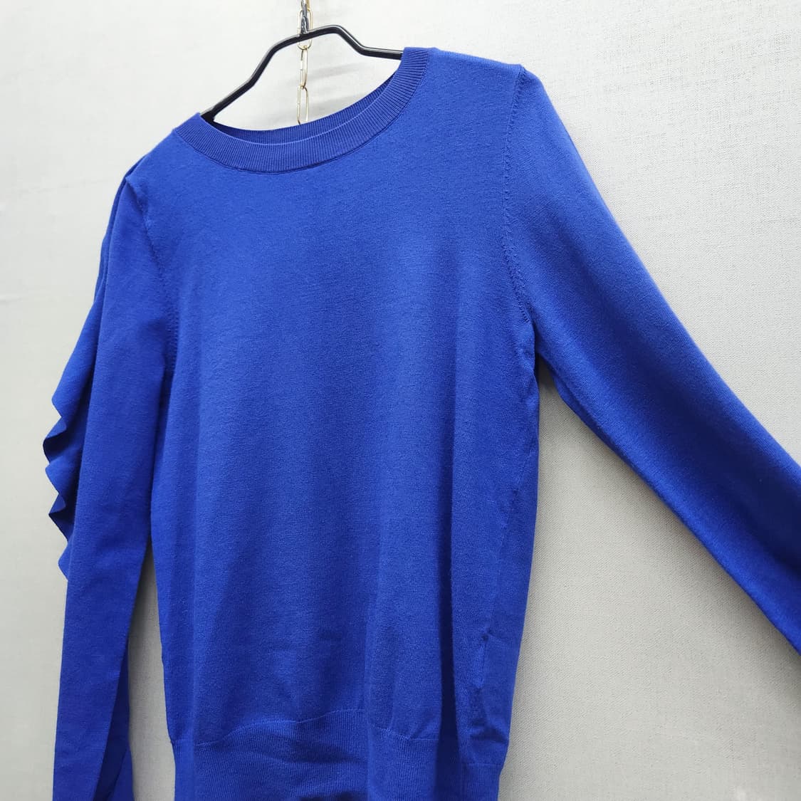 쥬시쥬디 소매 프릴 디테일 니트 85(S) 상품이미지3