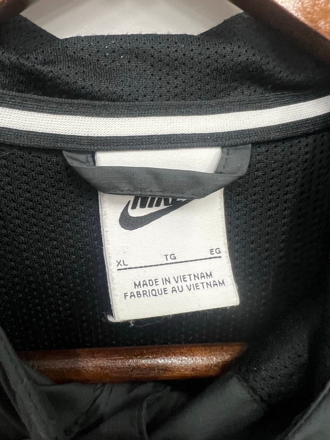 나이키 블랙 바람막이  상품이미지2