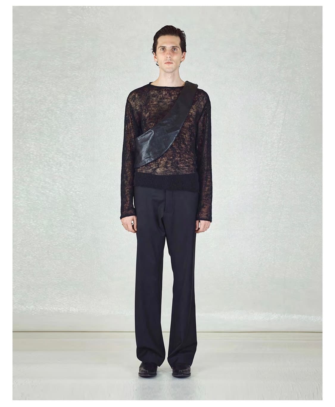 가브리엘라 콜 가먼츠 레더 백 상품이미지1