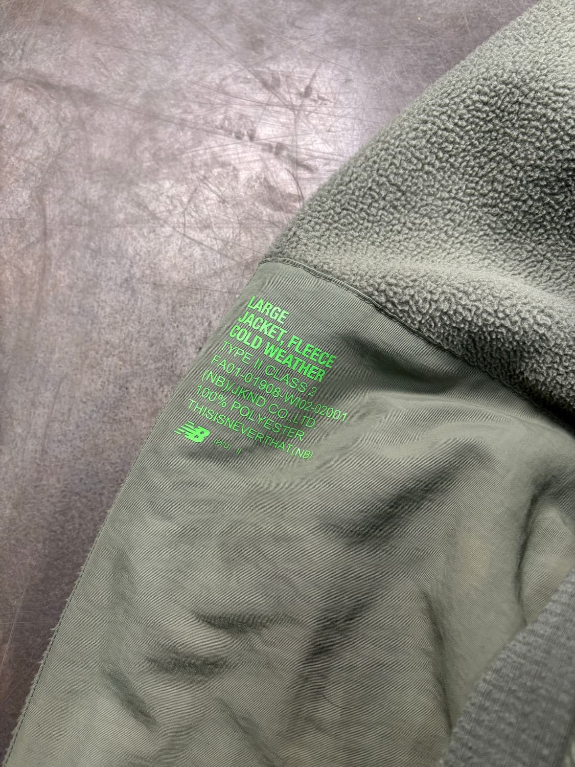 디네뎃 X 뉴발란스 PFU 플리스 자켓 상품이미지3