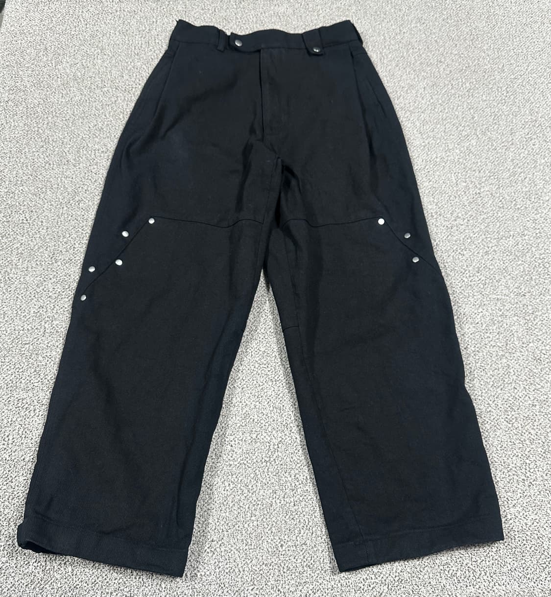 알렌느 스터드&카펜터 팬츠 1사이즈 블랙 상품이미지2