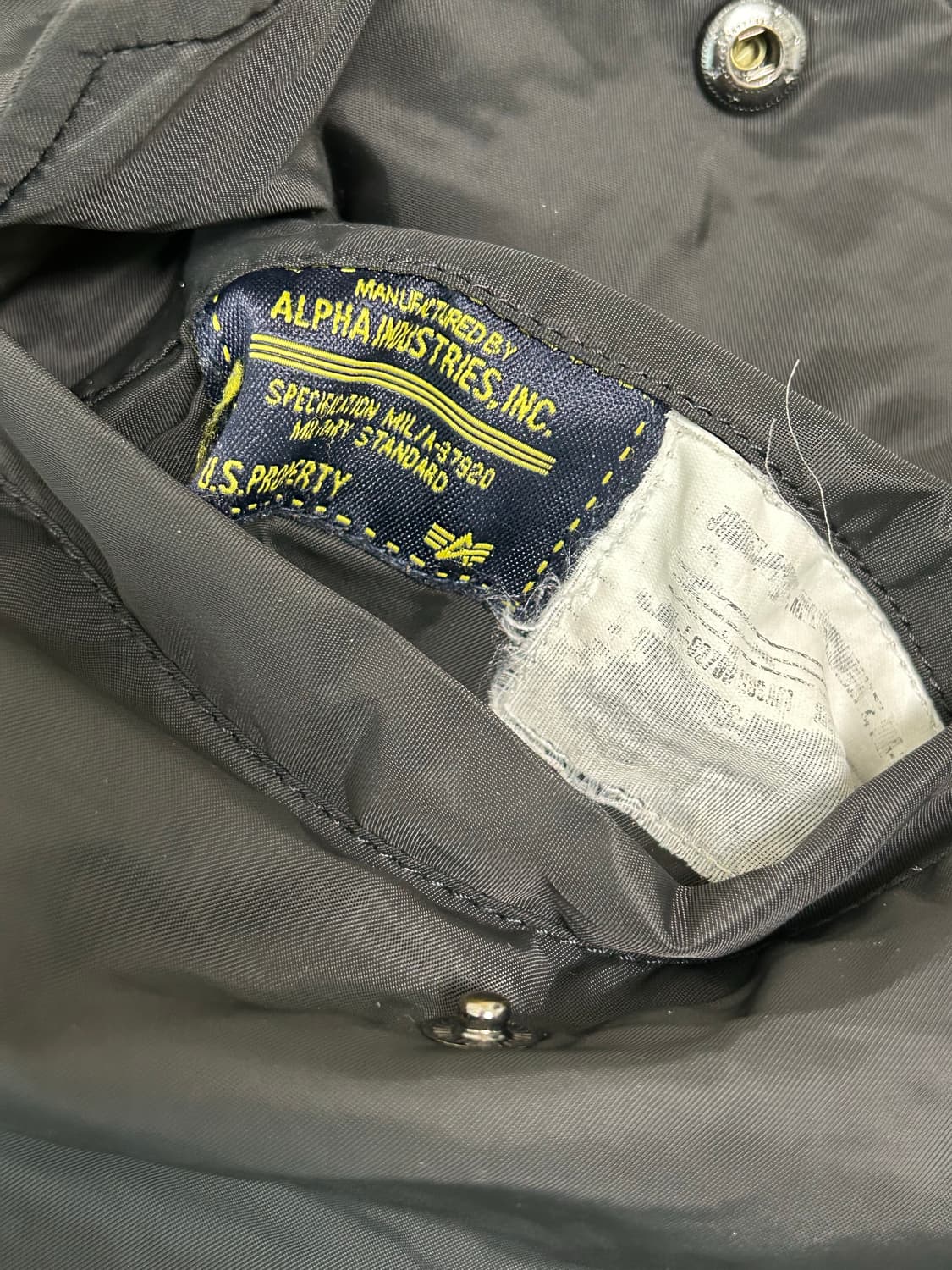 알파인더스트리 블랙 ma-1 리버시브 간절기 자켓 상품이미지6