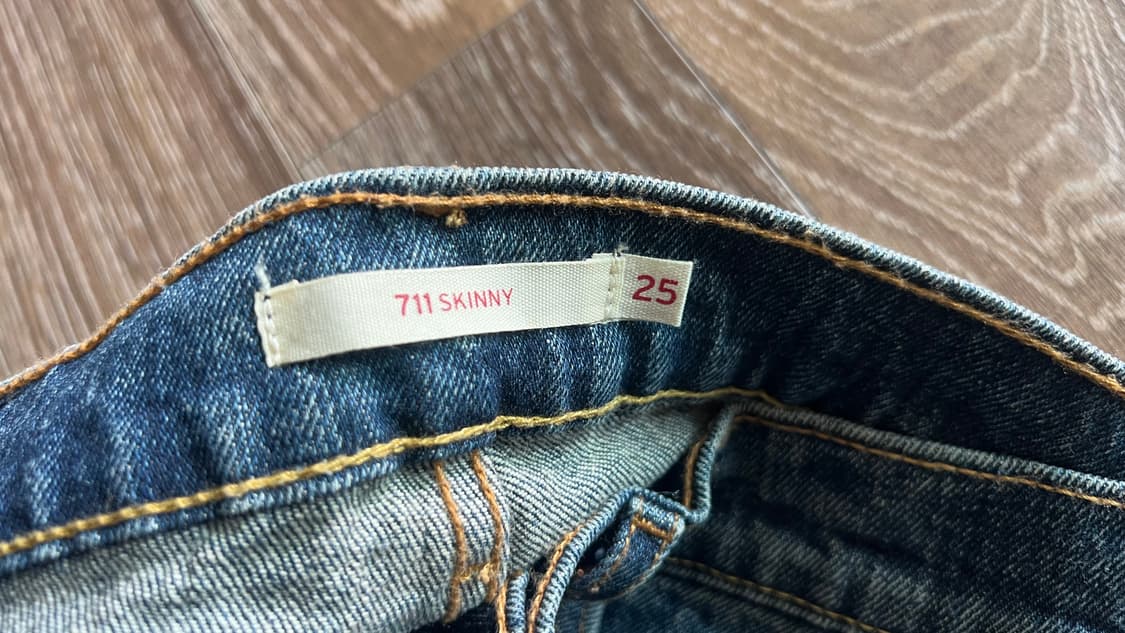 [새상품] 리바이스 스키니 데님 711 25 상품이미지4