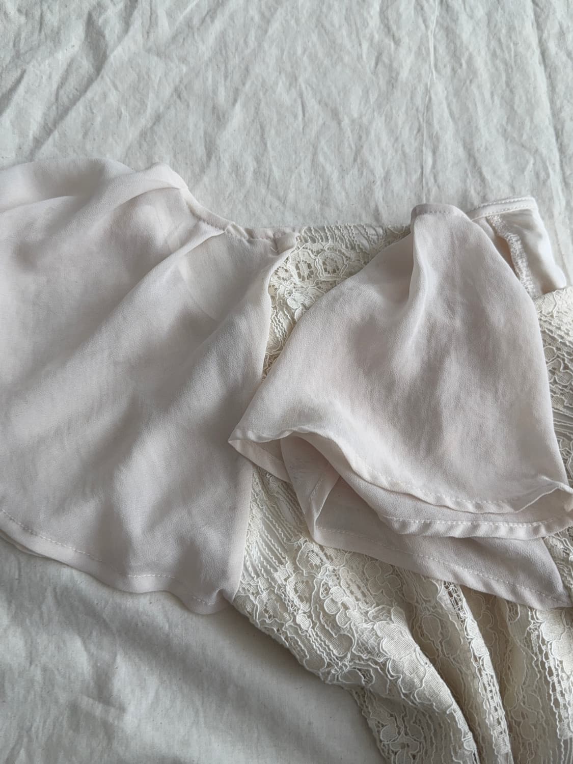 베이지 러블리 페어리 쉬폰 레이스 블라우스 상품이미지7