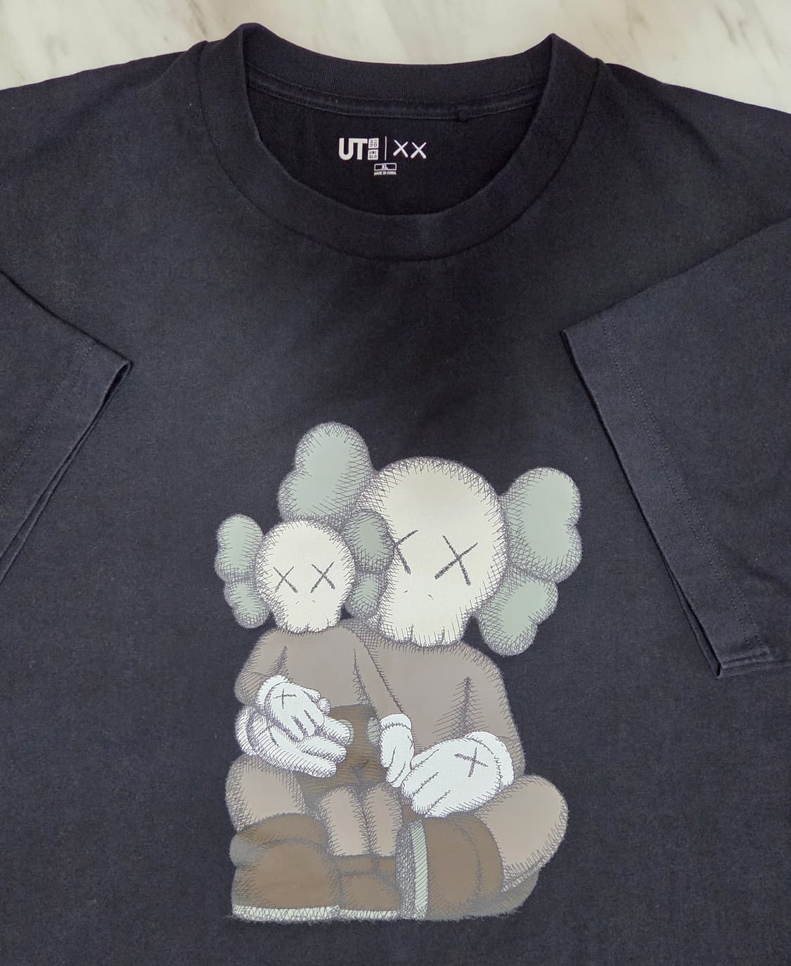 유니클로 X 카우스 정품 그래픽 반팔 티셔츠  상품이미지7