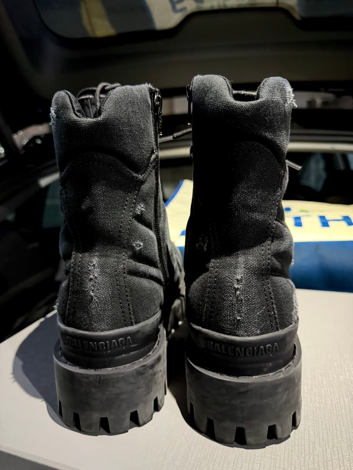 42) 발렌시아가 컴뱃 스트라이크 부츠 블랙 상품이미지2