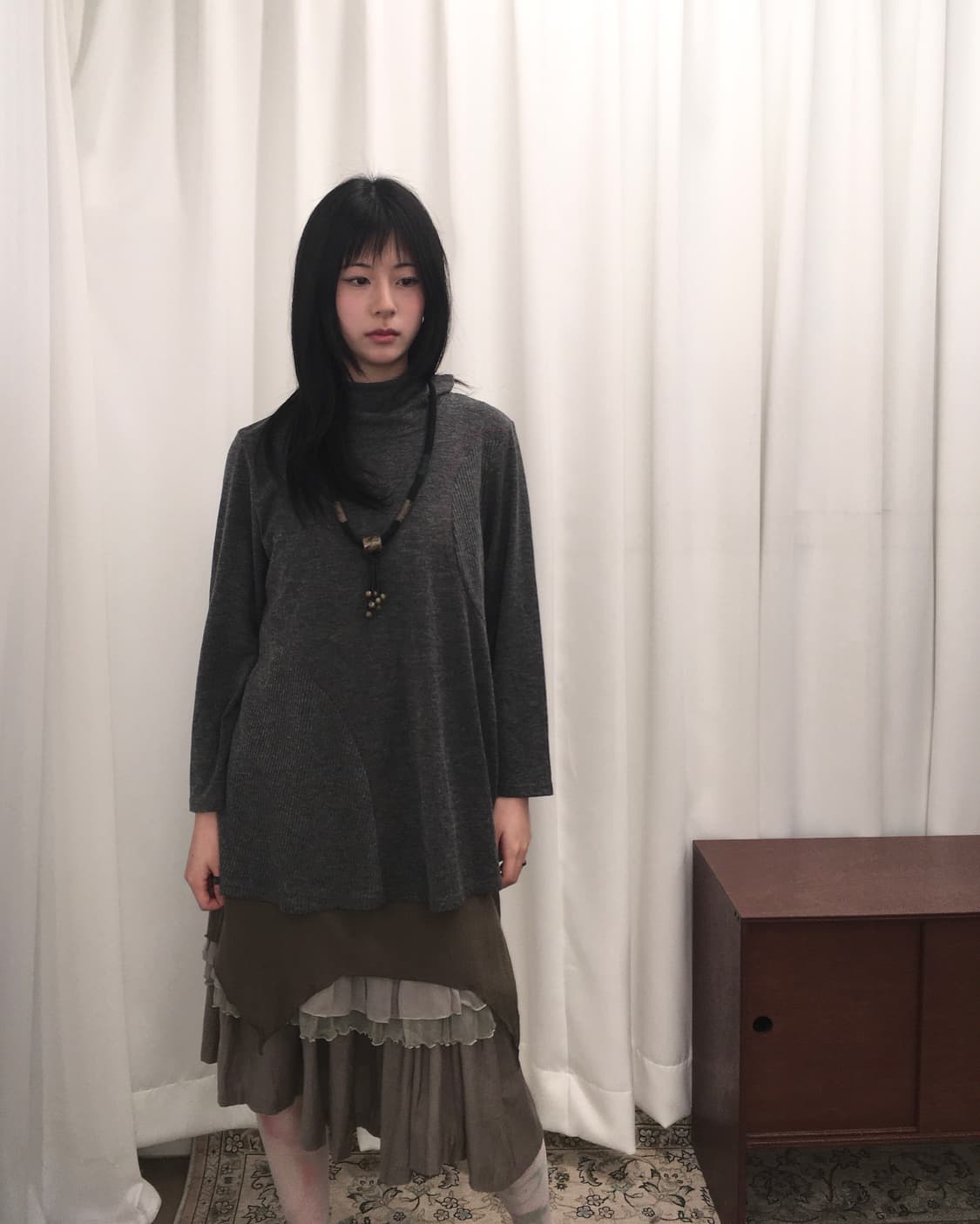 차콜 모크넥 슬리브 상품이미지2