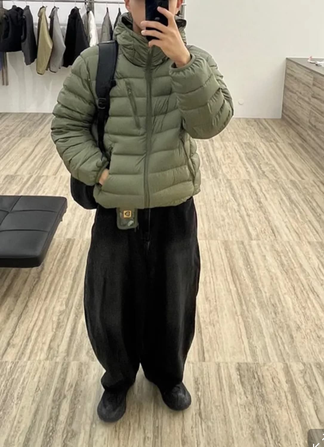 [새상품] 시티 레저 후디드 라이트 다운 재킷 [카키S] 상품이미지1