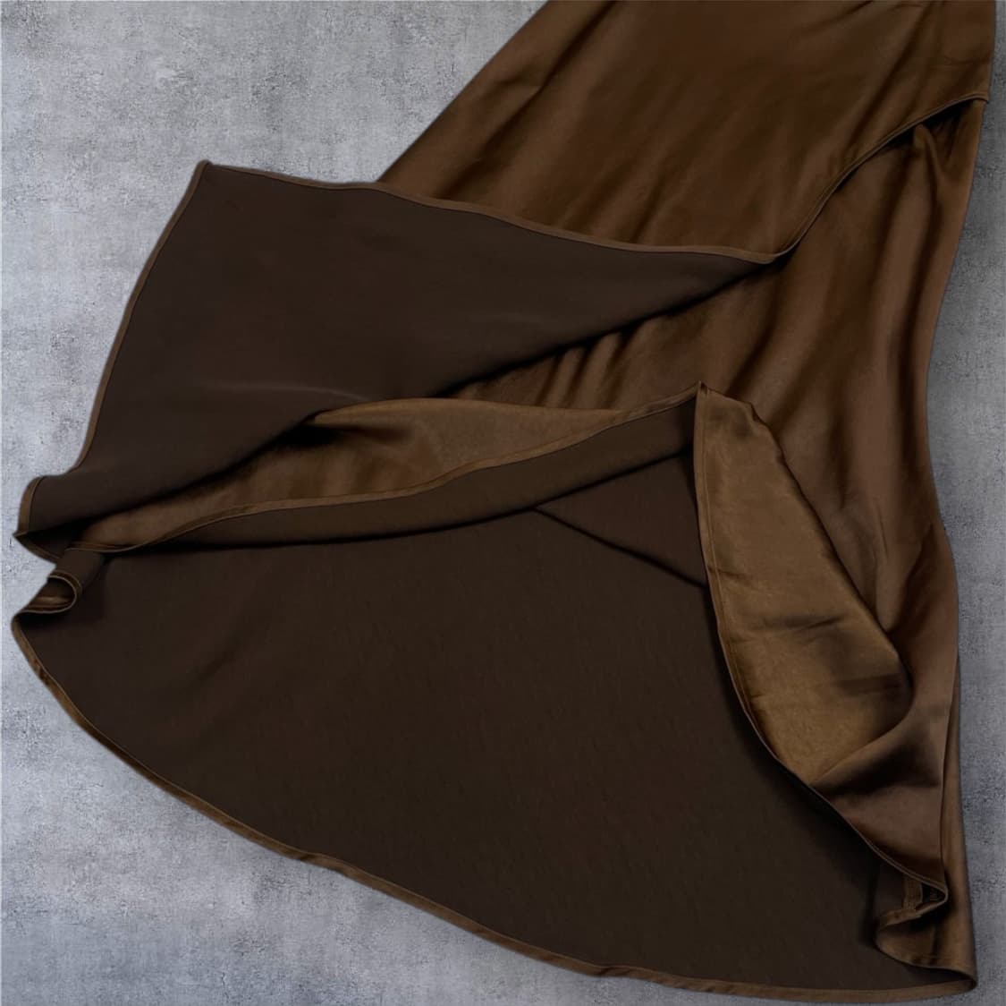 매그제이 MAGJAY 진브라운 새틴 롱스커트 55 상품이미지5