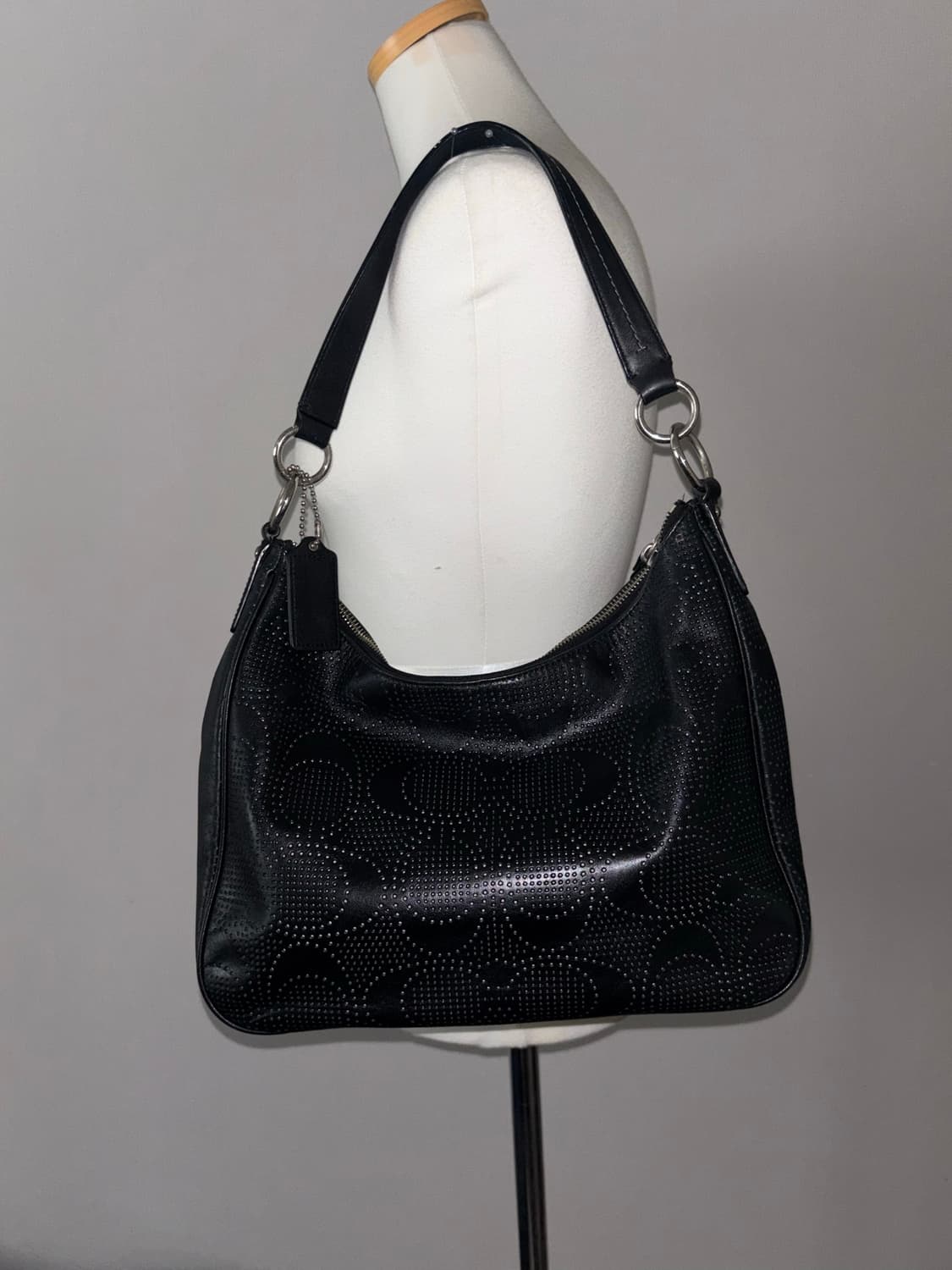 Coach vintage black shoulder bag 상품이미지2