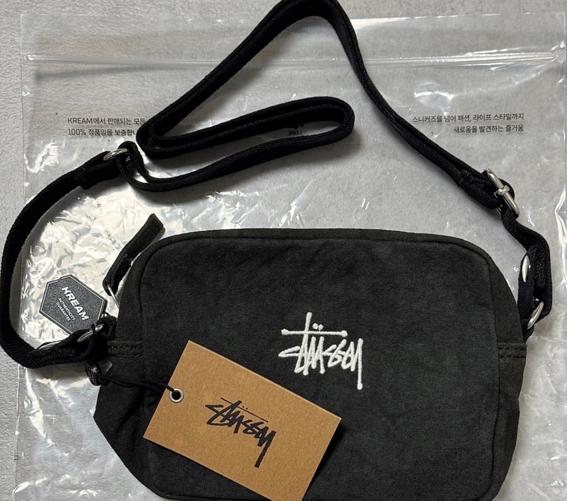 스투시 캔버스 사이드 파우치 워시드 블랙 상품이미지1