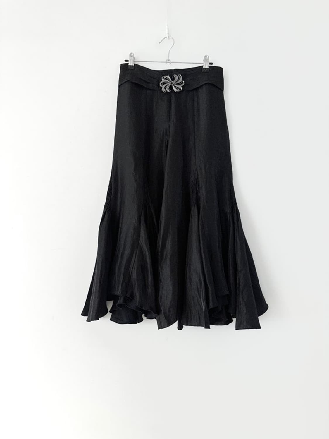 Mermaid fly buckle pants / black 상품이미지1