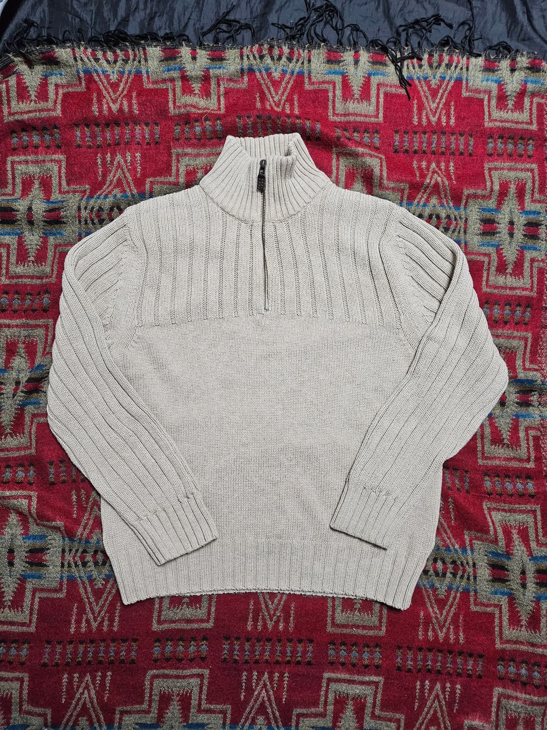 에디바우어 하프집업 니트 상품이미지1