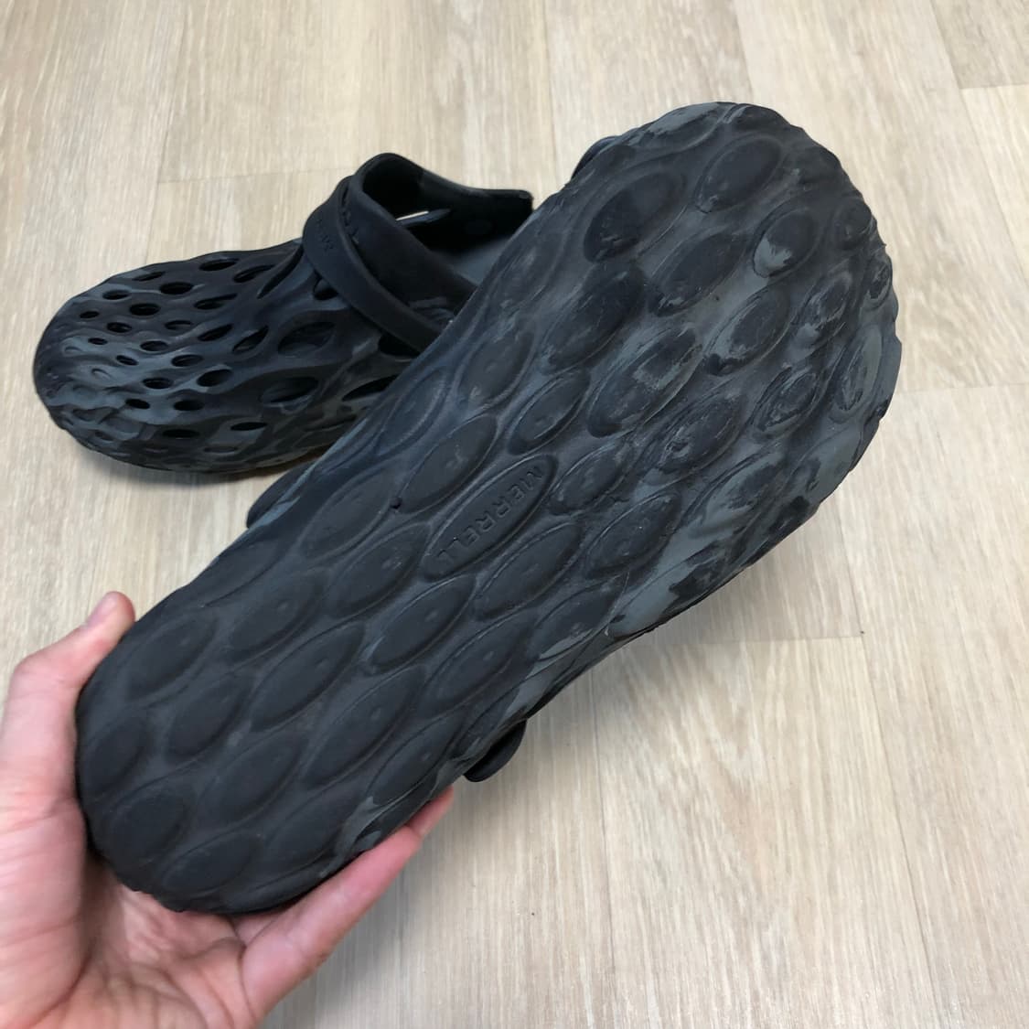 (280) 머렐 Merrell 하이드로목 블랙 HYDROMOC 샌들 상품이미지4