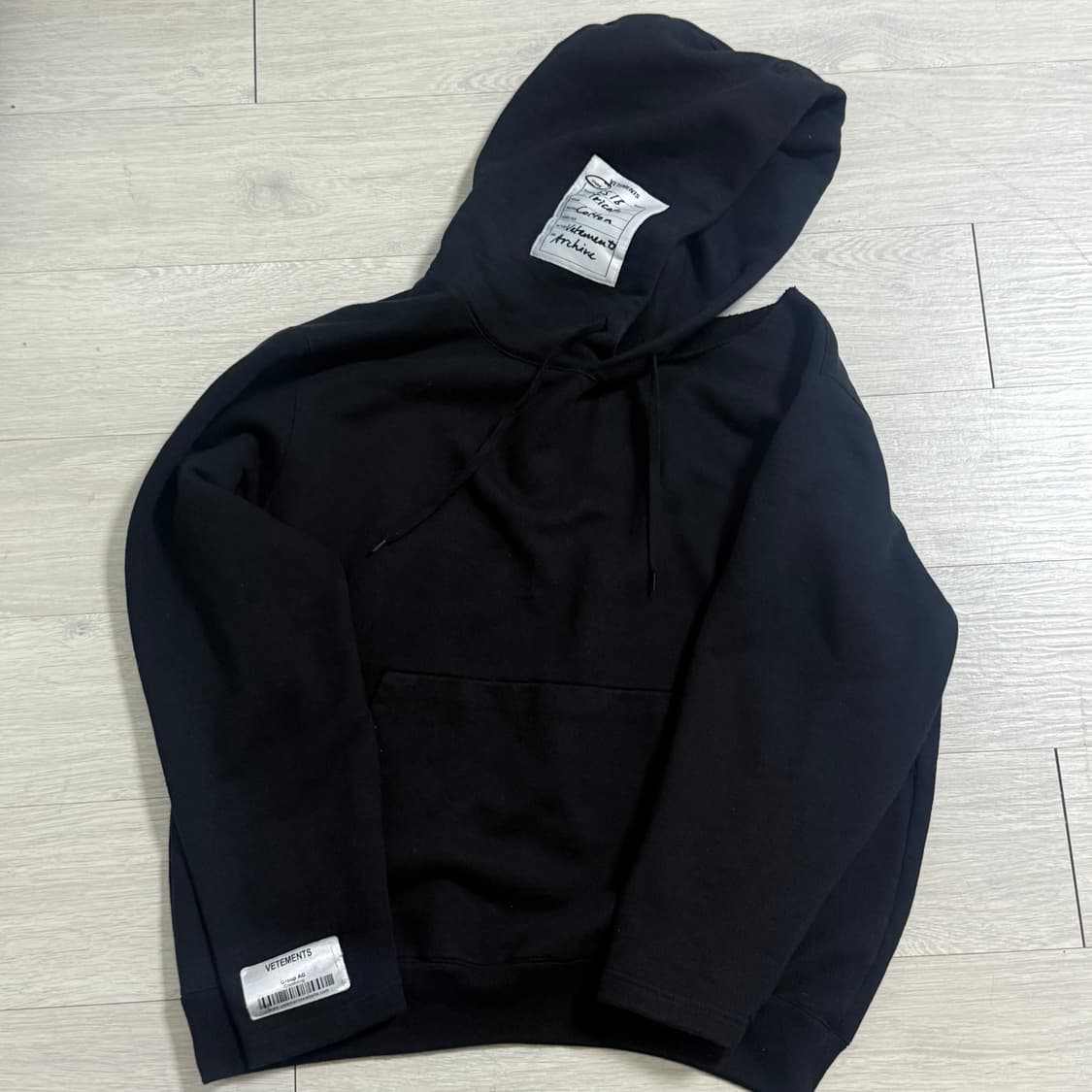 (xs) 베트멍 숄더 컷오프 오버사이즈 후드티 상품이미지2