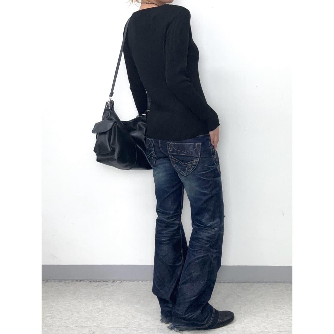 빈티지 블랙 롱슬리브 상품이미지4