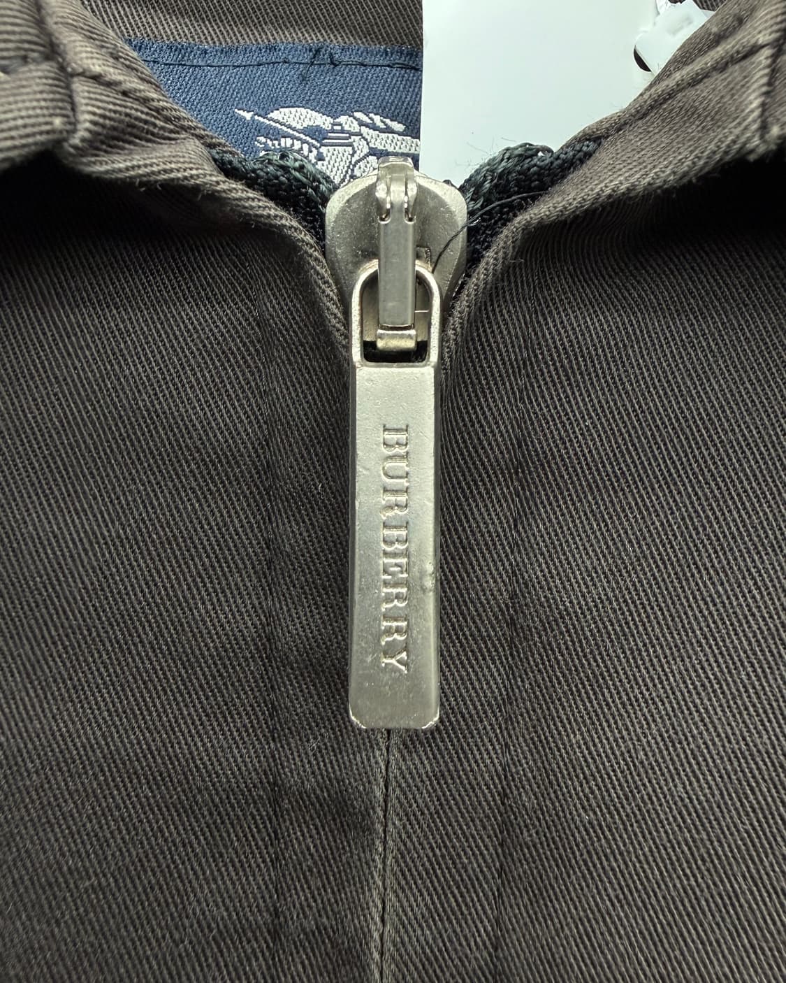 Burberry 00s 코튼쉘 블루종 자켓 상품이미지3