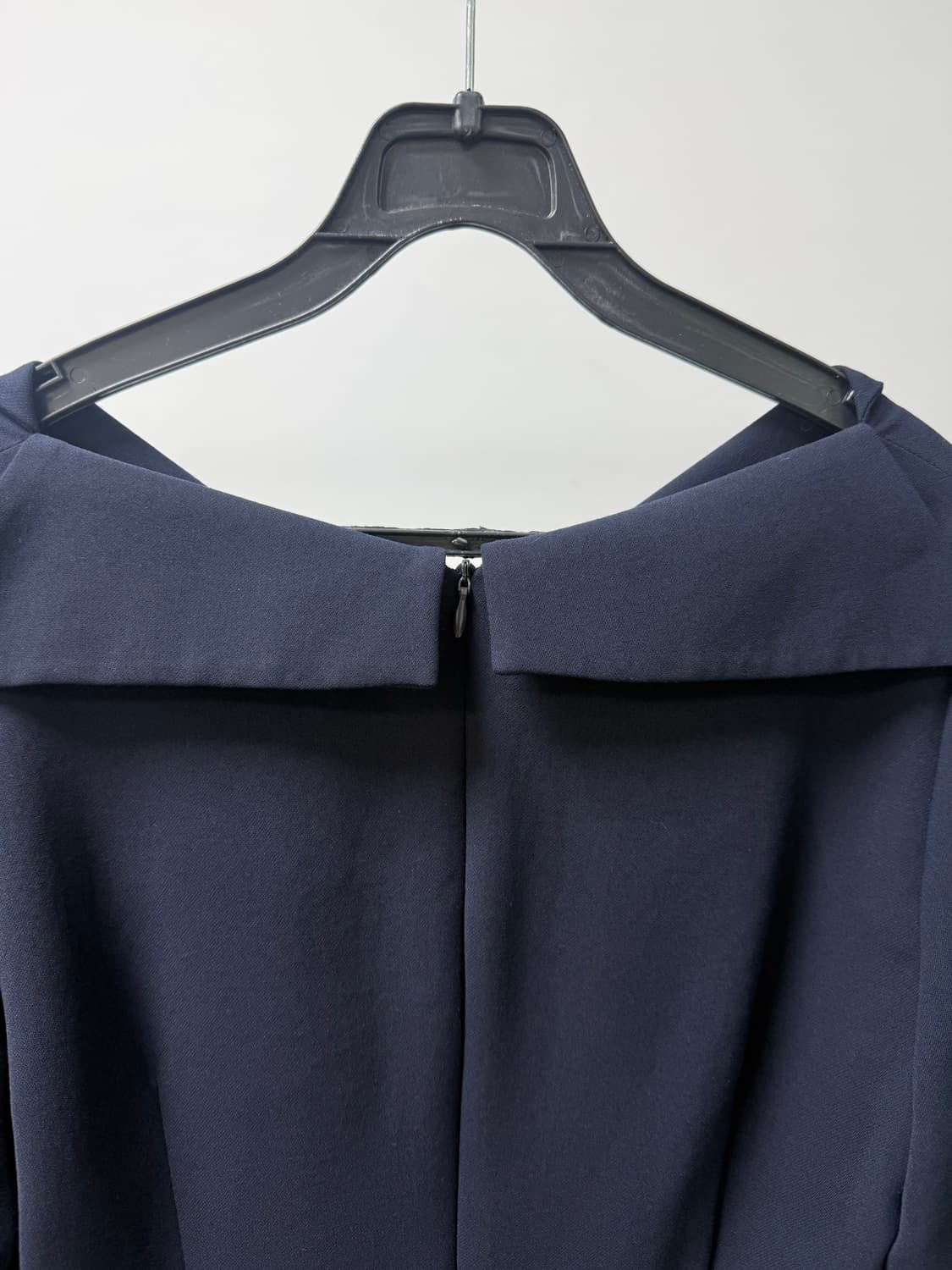 하케쉬 세일러 펄 원피스 (네이비) 상품이미지7