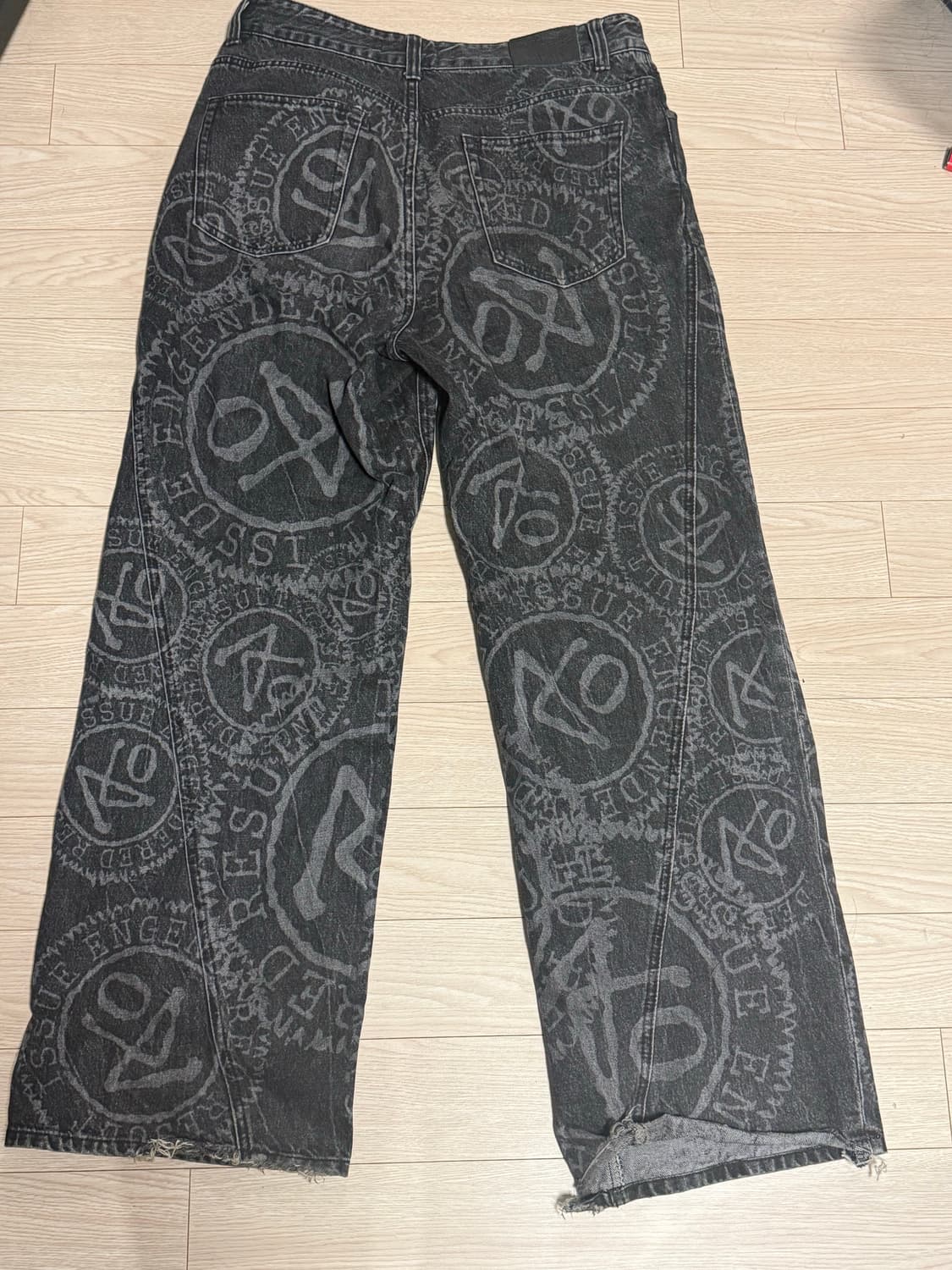 Printed detail jeans 상품이미지2