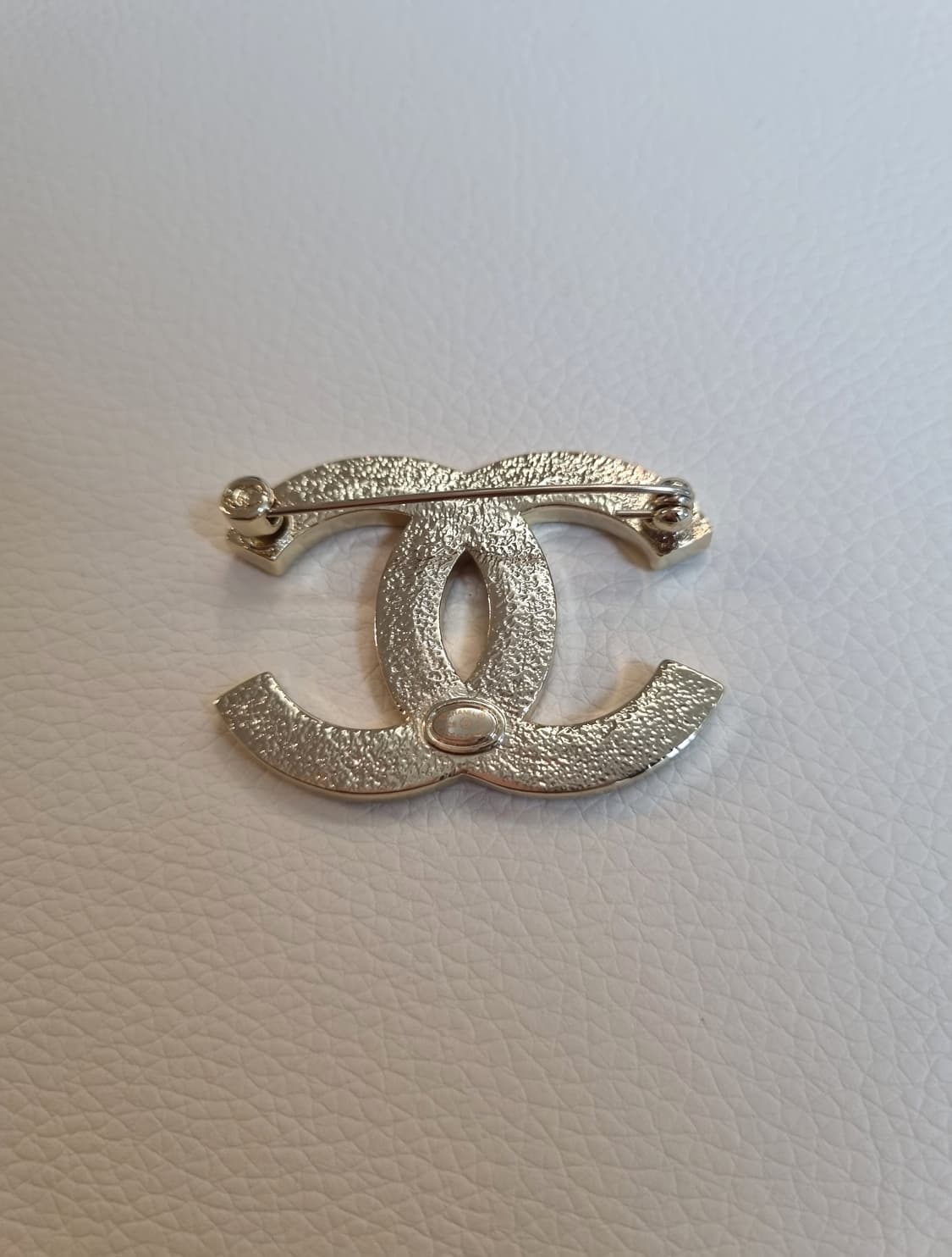 샤넬 블랙스톤스왈 CC로고 브로치 업사이클링 상품이미지6