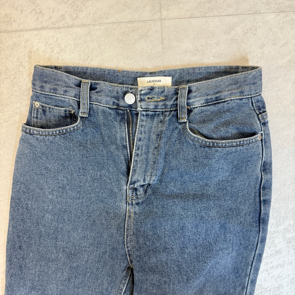 라우아뜰리에 연청 청바지 S사이즈 상품이미지2