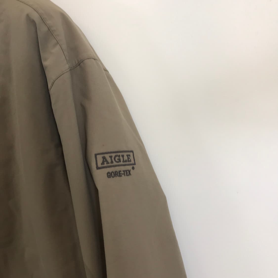 에이글 AIGLE 프랑스판 고어텍스 자켓 [M사이즈] 상품이미지2