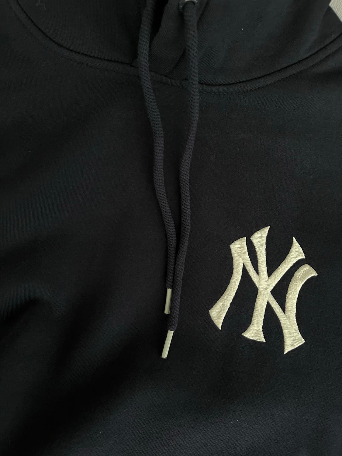 XL)뉴에라 mlb 뉴욕 양키스 새틀라이트 맵 네이비 기모 후드티 상품이미지4