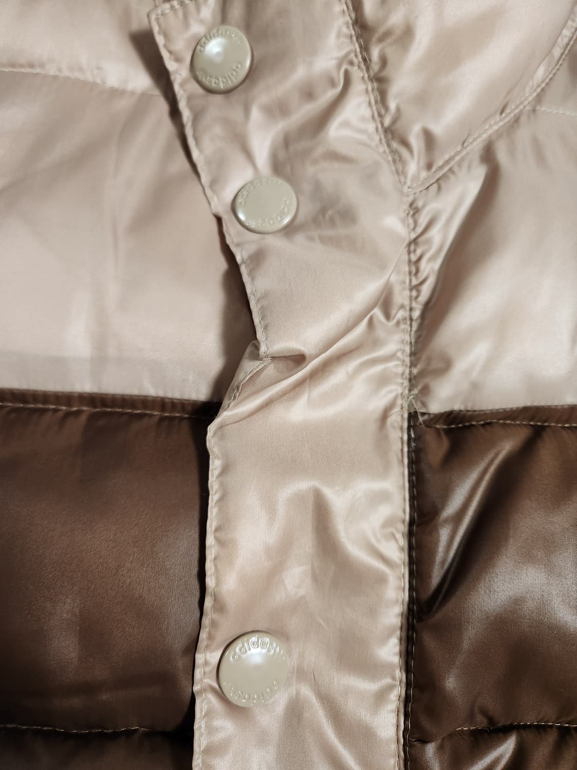 새상품급)아디다스 오리지널 패딩조끼 AC 베스트 (O57764) 사이즈L 상품이미지6