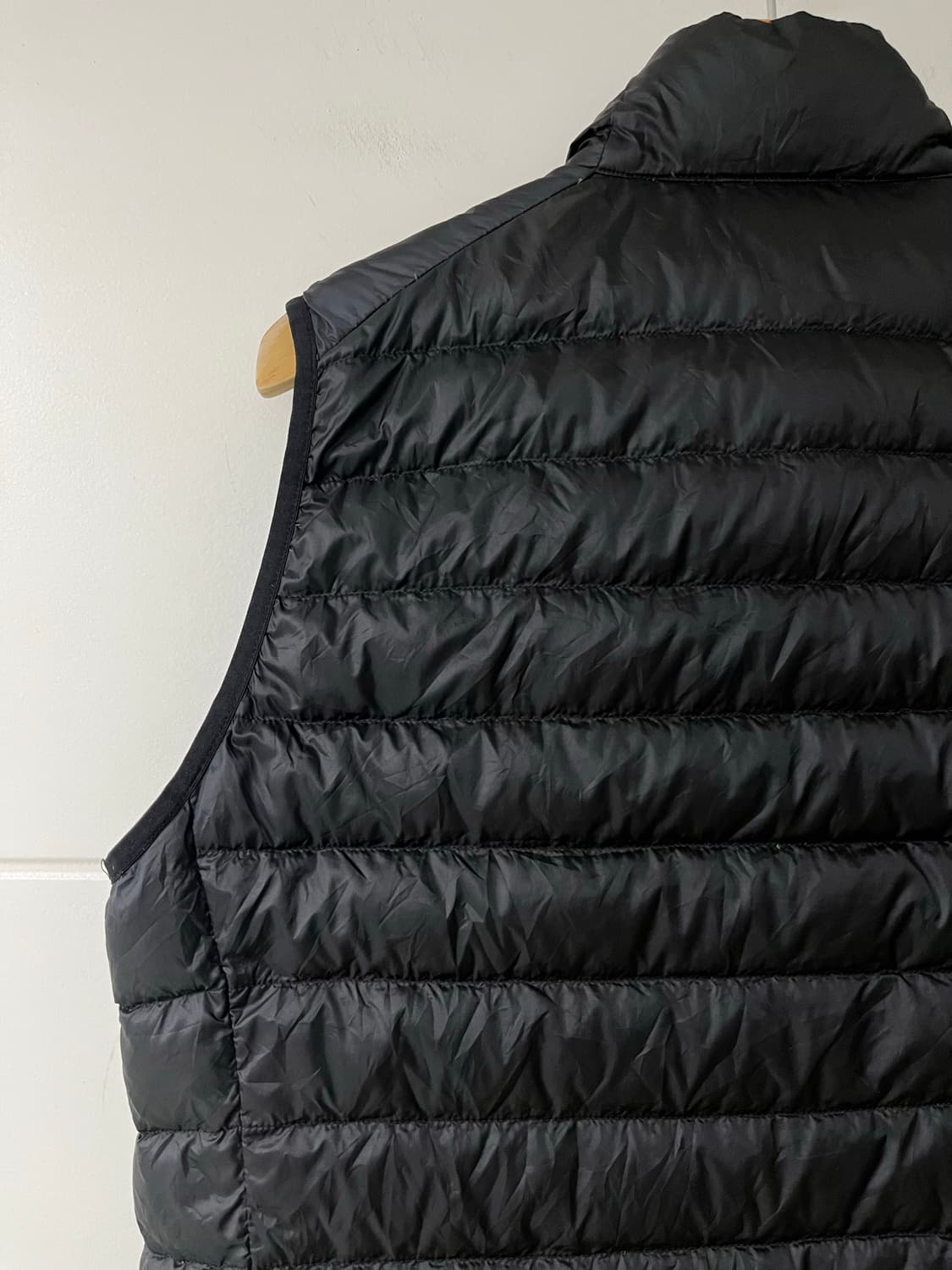 유니클로 경량 패딩 조끼 상품이미지4