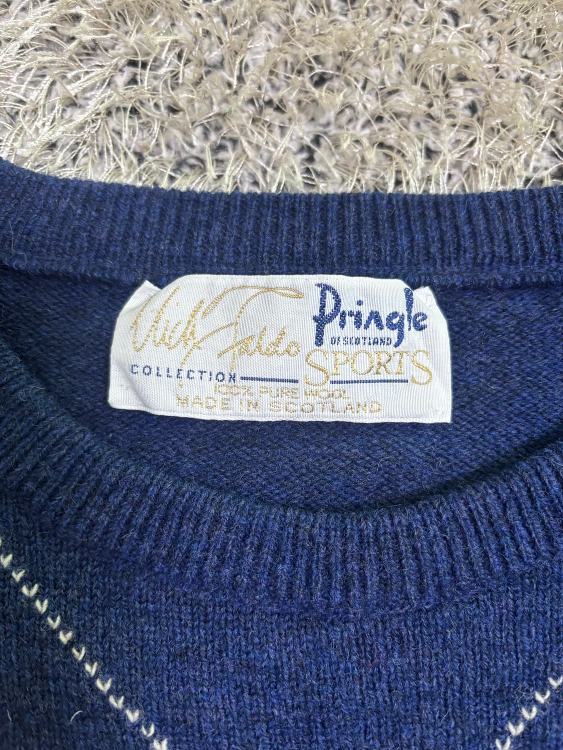 스코틀랜드제 PRINGLE 울 니트 사이즈 105 상품이미지3
