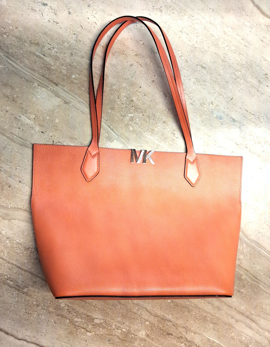 마이클 코어스 사피아노 쇼퍼백 상품이미지4