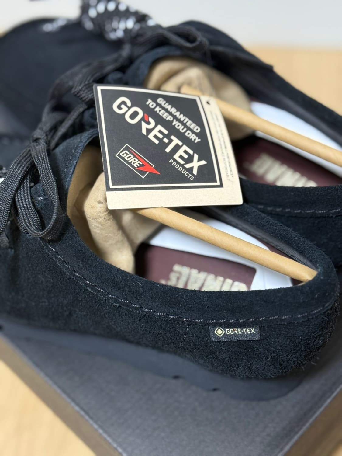 (새상품) 클락스 왈라비 고어텍스 uk4.5 블랙 상품이미지4