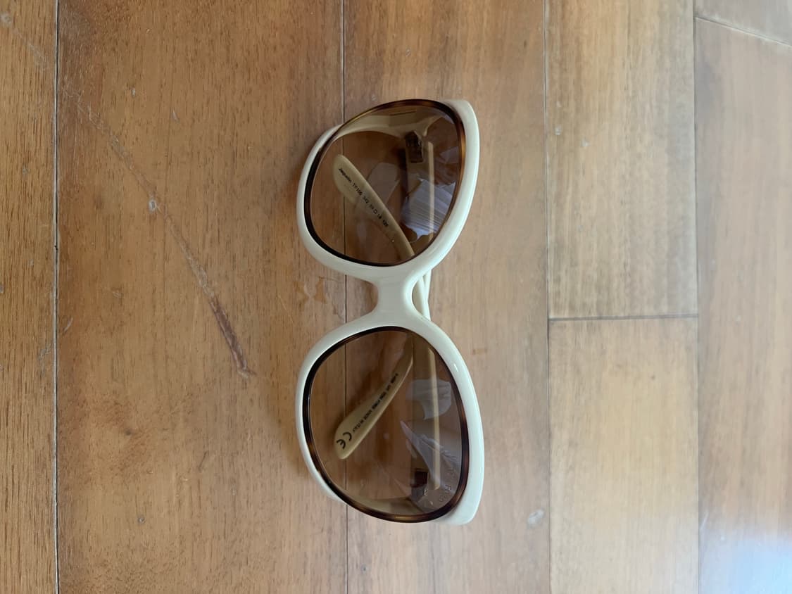 톰포드 선글라스 상품이미지1