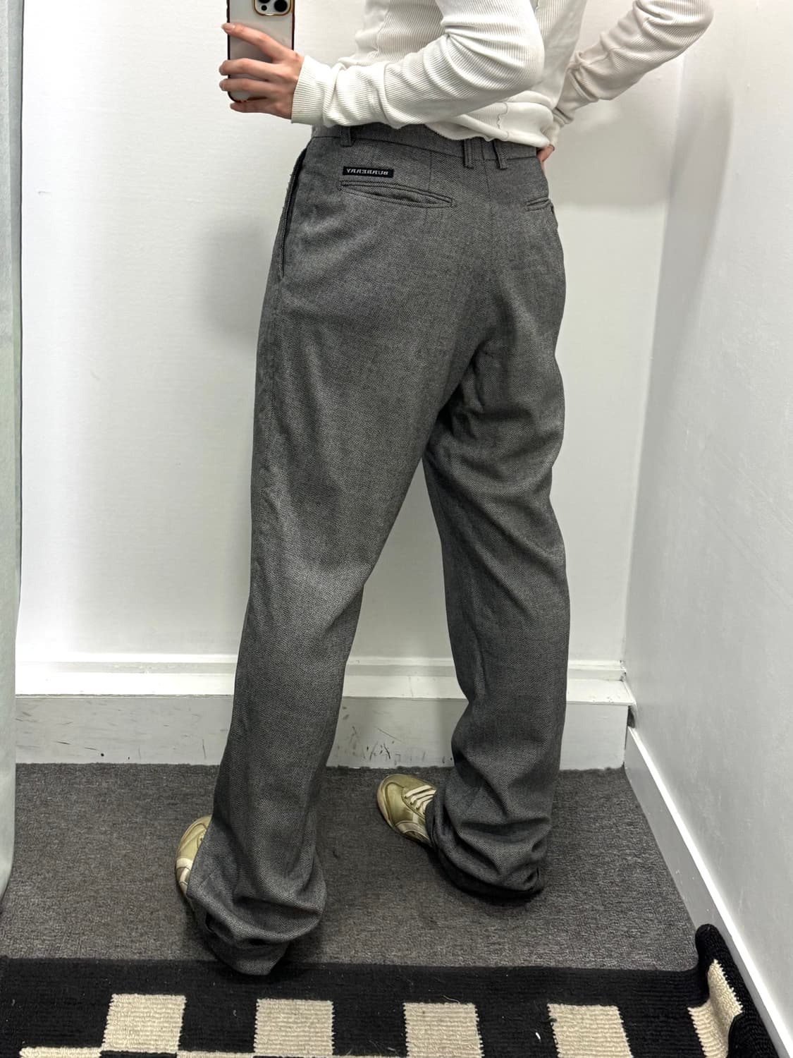 버버리 골프 그레이 울 슬랙스 상품이미지2