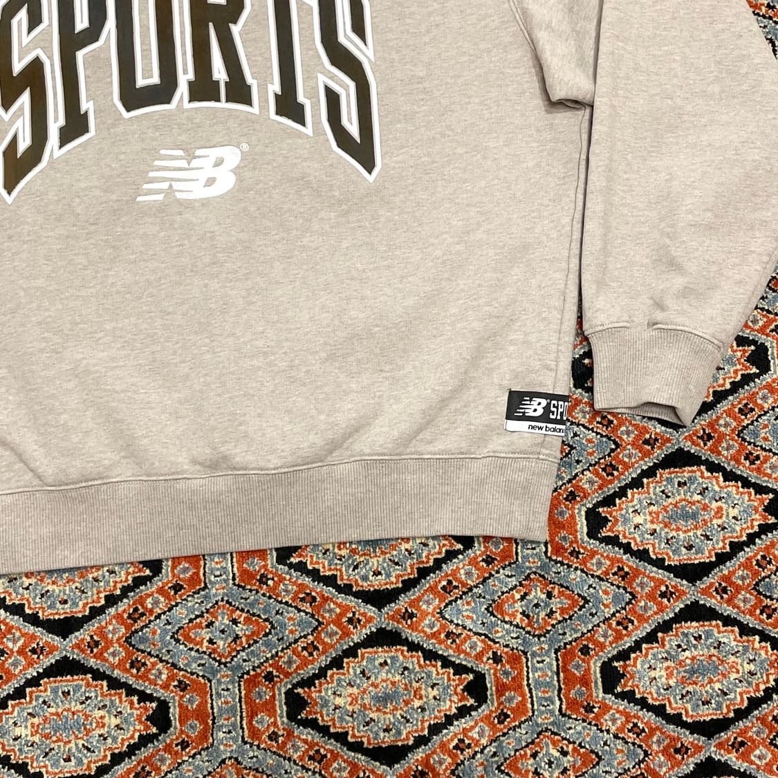 뉴발란스 프린팅 베이지 기모 후드티 남성L 상품이미지5