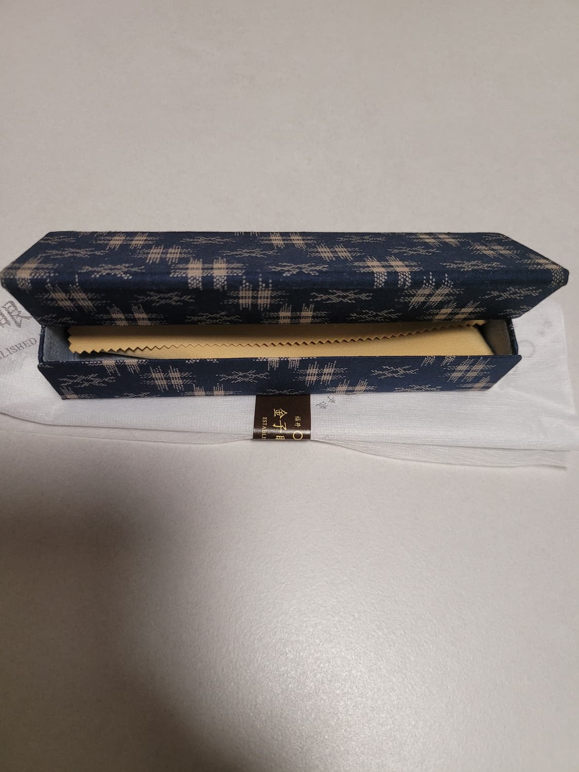 금자안경 안경테.시간을 엮는 장인 정신,  '사시코 컬렉션' 상품이미지5