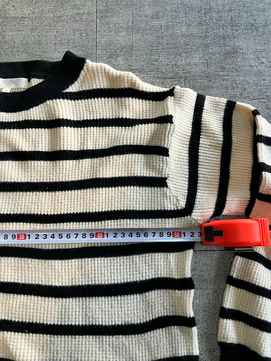 Grove 그로브 하구미모리걸 아메카지할메카지 스트라이프 니트스웨터 상품이미지2