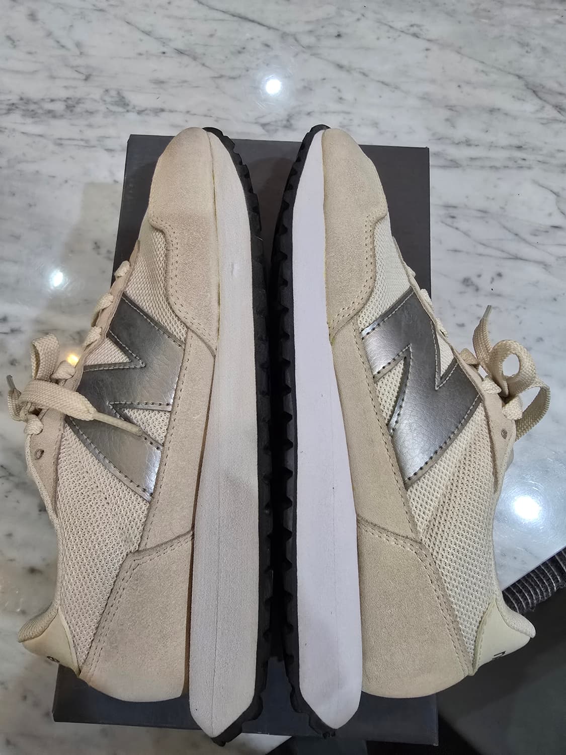 뉴발란스운동화 237cb 씨솔트 240 판매합니다 상품이미지7